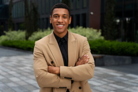 O que observar antes de contratar uma administradora de condomínios?