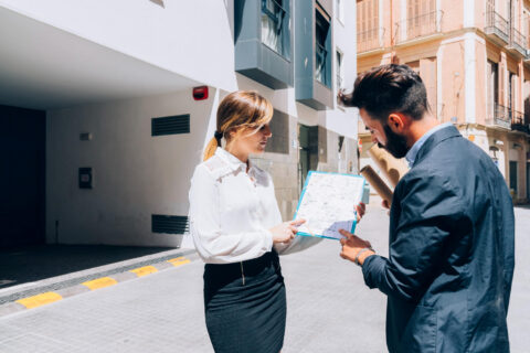 Como funciona a gestão de um condomínio? Guia completo!